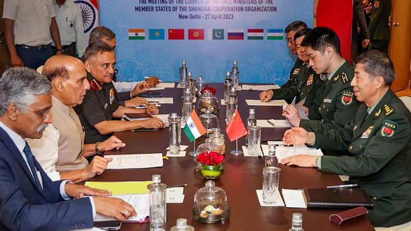 ಚೀನಾಗೆ ಖಡಕ್ ಸಂದೇಶ ನೀಡಿದ ರಾಜನಾಥ್‌ ಸಿಂಗ್‌