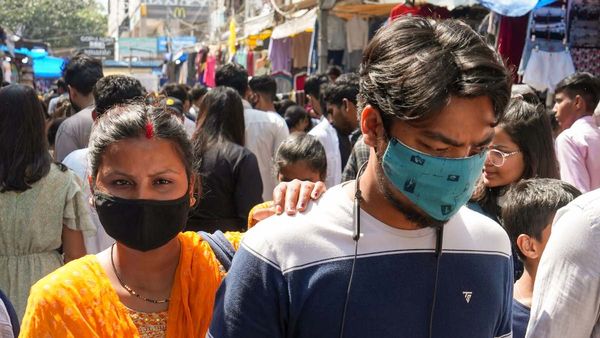 ಕೊರೊನಾ ಪ್ರಕರಣಗಳಲ್ಲಿ ತ್ವರಿತ ಹೆಚ್ಚಳ; ಕೇರಳ, ಹರ್ಯಾಣ, ಪುದುಚೇರಿಯಲ್ಲಿ ಮತ್ತೆ ನಿರ್ಬಂಧಗಳು ವಾಪಸ್!