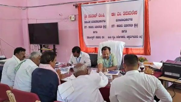 ಮಾನಸ ಪುತ್ರ ವೈಎಸ್‌ವಿ ದತ್ತಾ ನಾಮಪತ್ರ ಸಲ್ಲಿಕೆಗೆ ಹಣ ನೀಡಿದ ದೇವೇಗೌಡರು