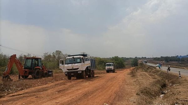 ಕೊನೆಗೂ ಹುಬ್ಬಳ್ಳಿ-ಧಾರವಾಡ ಬೈಪಾಸ್‌ ರಸ್ತೆ ಅಗಲೀಕರಣ ಆರಂಭ 