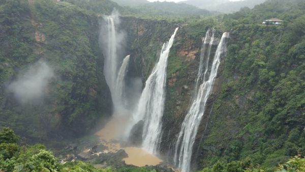ಮೇ 10ರಂದು ಜೋಗ ಜಲಪಾತಕ್ಕೆ ಪ್ರವಾಸಿಗರ ಭೇಟಿಗೆ ನಿರ್ಬಂಧ