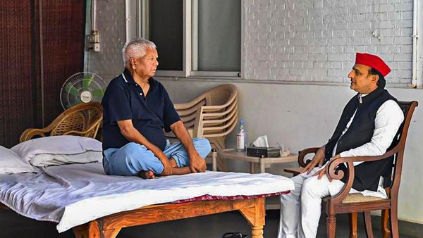 ಅಖಿಲೇಶ್ ಯಾದವ್, ಲಾಲು ಯಾದವ್ ಮಹತ್ವದ ಮೀಟಿಂಗ್