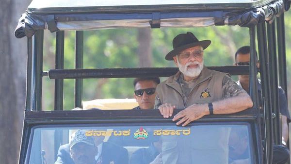 ಮದುಮಲೈ: ಆಸ್ಕರ್ ಪ್ರಶಸ್ತಿ ವಿಜೇತ ಚಿತ್ರದ ಬೊಮ್ಮನ್‌-ಬೆಳ್ಳಿ ದಂಪತಿಯನ್ನು ಭೇಟಿ ಮಾಡಿದ ನರೇಂದ್ರ ಮೋದಿ