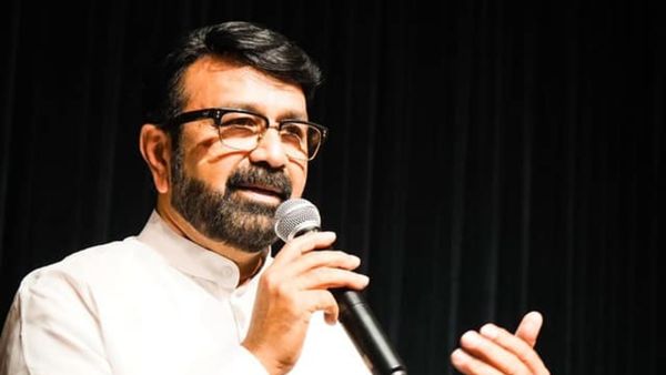 ಕಾಂಗ್ರೆಸ್ ಅಭ್ಯರ್ಥಿ ಆಸ್ತಿ 439 ಕೋಟಿ, ಸ್ವಂತ ಕಾರು ಇಲ್ಲ!