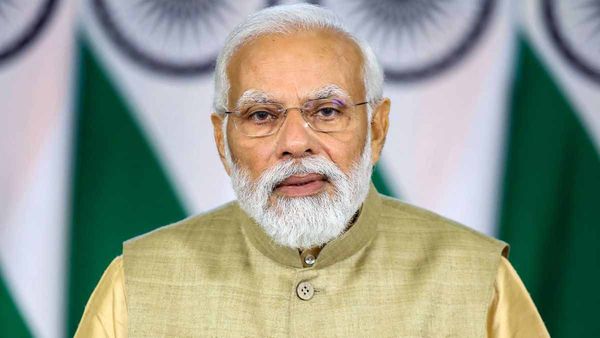 'ಮನ್ ಕಿ ಬಾತ್ ಜನರನ್ನು ಆರಾಧಿಸುವ ಒಂದು ಮಾರ್ಗ': 100 ನೇ ಸಂಚಿಕೆಯಲ್ಲಿ ಪ್ರಧಾನಿ ಮೋದಿ