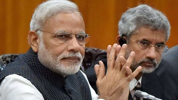 Sudan War: ಭಾರತೀಯರ ಸ್ಥಿತಿಗತಿ ಕುರಿತು ಪ್ರಧಾನಿ ಮೋದಿ ಅಧ್ಯಕ್ಷತೆಯಲ್ಲಿ ಸಭೆ: 300ಕ್ಕೂ ಹೆಚ್ಚು ಜನ ಸಾವು