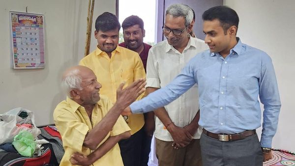 ರಾಯಚೂರು ಜಿಲ್ಲೆಯ ವೃದ್ಧಾಶ್ರಮದ ವೃದ್ಧರ ಬಾಳಿಗೆ ಬೆಳಕಾದ 160 ಜನ ಪೊಲೀಸರು, ವೃತ್ತಿಯ ಜೊತೆ ಸಮಾಜಮುಖಿ ಕಾರ್ಯ