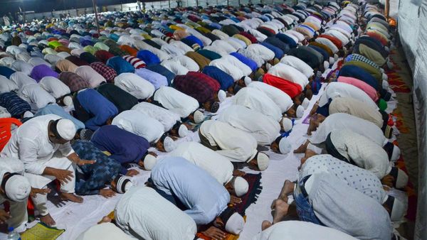 ರಾಜ್ಯದಲ್ಲಿ 4% ಮುಸ್ಲಿಂ ಮೀಸಲಾತಿ ರದ್ದು: ಅರ್ಜಿ ವಿಚಾರಣೆಗೆ ಒಪ್ಪಿದ ಸುಪ್ರೀಂ ಕೋರ್ಟ್