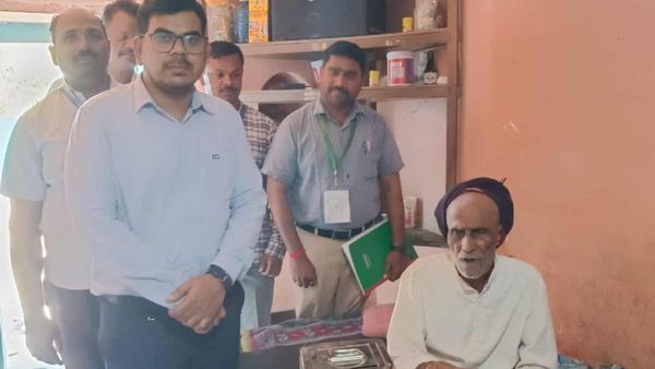 ಮನೆಯಿಂದಲೇ ಶತಾಯುಷಿ ಮತದಾನ: ಚುನಾವಣಾ ಆಯೋಗಕ್ಕೆ ಮೆಚ್ಚುಗೆ