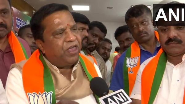 ಮಂಡ್ಯದಲ್ಲಿ ಕಮಲ ಅರಳಿಸ್ತೇವೆ ಎಂದು ಬಿಜೆಪಿ ಸೇರ್ಪಡೆಯಾದ ಎಲ್​.ಆರ್. ಶಿವರಾಮೇಗೌಡ