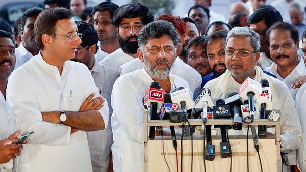 Karnataka Election 2023: ಕಾಂಗ್ರೆಸ್‌ನಲ್ಲಿ ಭಿನ್ನಮತ ಸ್ಫೋಟ, ಪಕ್ಷದ ವಿರುದ್ಧ ಬಂಡಾಯವೆದ್ದವರ ಸಂಪೂರ್ಣ ಮಾಹಿತಿ