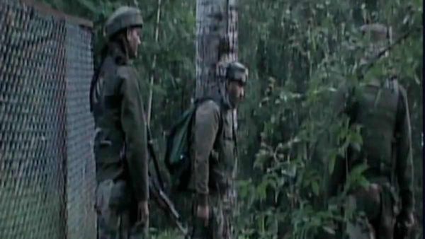 ಜಮ್ಮು ಮತ್ತು ಕಾಶ್ಮೀರದಲ್ಲಿ ಮುಂದುವರಿದ ಉಗ್ರರ ಅಟ್ಟಹಾಸ: ಇಬ್ಬರು ಸೈನಿಕರು ಸಾವು, ನಾಲ್ವರಿಗೆ ಗಂಭೀರ ಗಾಯ, ಇಂಟರ್ನೆಟ್ ಸ್ಥಗಿತ