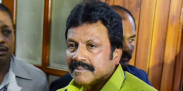 ಗ್ಯಾರಂಟಿ ನೆಪದಲ್ಲಿ ಅಭಿವೃದ್ದಿ ಕಾರ್ಯಗಳನ್ನ ತಡೆಹಿಡಿದರೇ ನಾವು ಬೀದಿಗೆ ಇಳಿಯುತ್ತೇವೆ: ಬಿ ಸಿ ಪಾಟೀಲ್‌