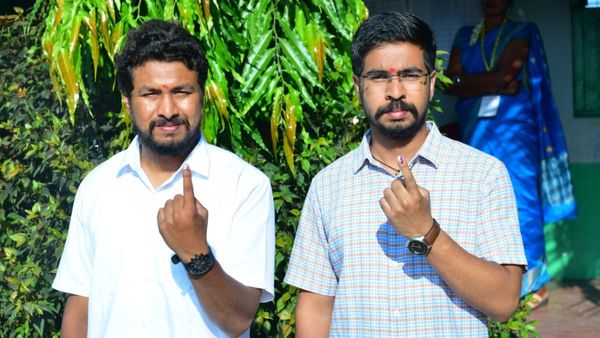 ಮತದಾನ ಮಾಡಿದ ನಂಜನಗೂಡು ಕಾಂಗ್ರೆಸ್‌ ಅಭ್ಯರ್ಥಿ ದರ್ಶನ್‌ ಧ್ರುವನಾರಾಯಣ್‌