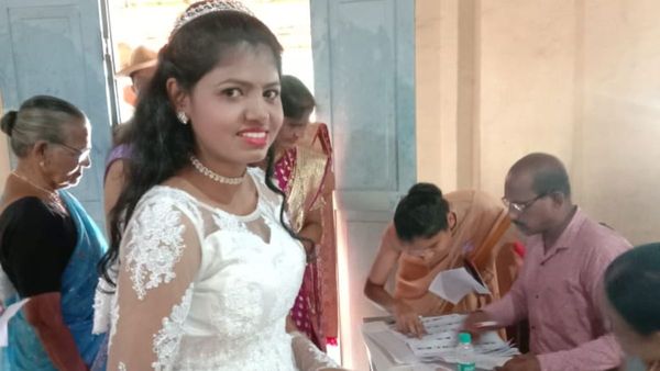 ಕಾಪು: ಮದುವೆಗೂ ಮುನ್ನ ಮತ ಚಲಾಯಿಸಿದ ನವ ವಧು