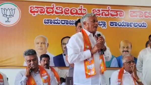 ಪಕ್ಷಕ್ಕೆ ದ್ರೋಹ ಮಾಡಿದವರಿಗೆ ಚಪ್ಪಲಿಯಲ್ಲಿ ಹೊಡೀರಿ: ಸ್ವಪಕ್ಷೀಯರ ವಿರುದ್ಧ ಸೋಮಣ್ಣ ಕಿಡಿ