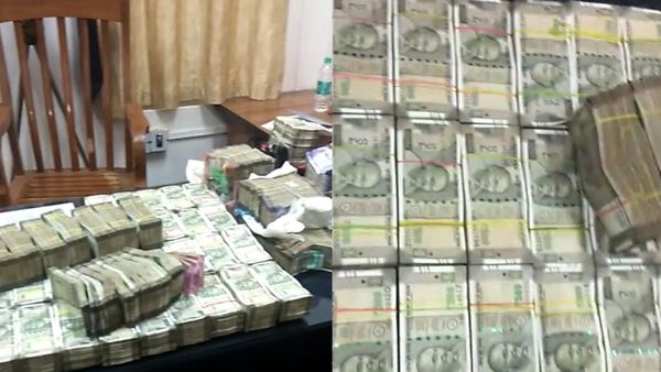 ದಾಖಲೆ ಇಲ್ಲದೆ ಕಾರಿನಲ್ಲಿ ಸಾಗಿಸುತ್ತಿದ್ದ ಕೋಟಿ.. ಕೋಟಿ.. ಹಣ ವಶ, ನರಗುಂದ ಪೊಲೀಸರಿಂದ ಭರ್ಜರಿ ಕಾರ್ಯಾಚರಣೆ