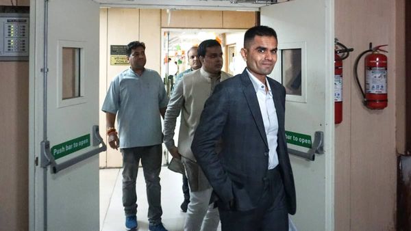 ಆರ್ಯನ್ ಖಾನ್ ಬಂಧಿಸಿದ ಅಧಿಕಾರಿ ವಿರುದ್ಧ ಭ್ರಷ್ಟಾಚಾರದ ಆರೋಪ ಮಾಡಿದ ವಿಜಿಲೆನ್ಸ್ ವರದಿ