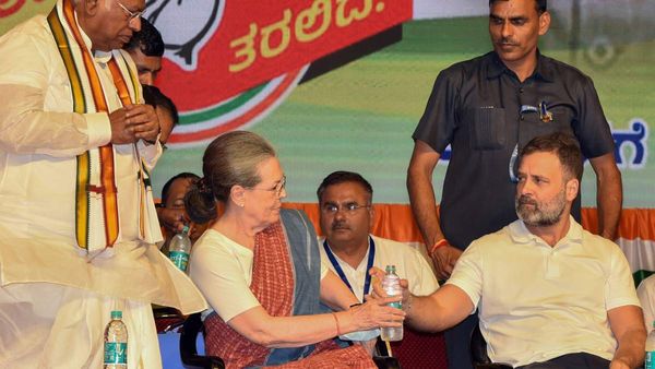 ಅನರ್ಹ ಸಂಸದ ರಾಹುಲ್ ಗಾಂಧಿಗೆ ಸಾಮಾನ್ಯ ಪಾಸ್‌ಪೋರ್ಟ್ ಹೊಂದಲು ಅನುಮತಿ, ಆದರೆ...