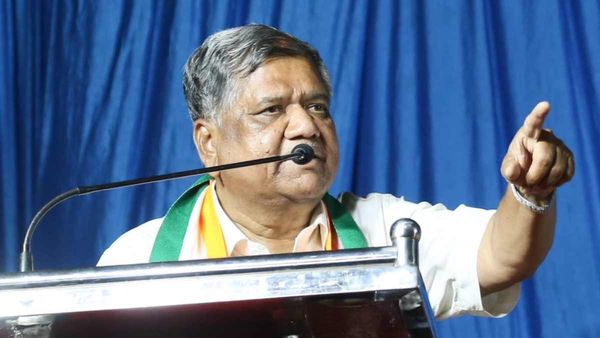 ಬಜರಂಗದಳ ನಿಷೇಧಿಸಲು ಕೇಂದ್ರ ಸರ್ಕಾರಕ್ಕಷ್ಟೇ ಅಧಿಕಾರವಿದೆ: ಸೈದ್ದಾಂತಿಕ ಇಕ್ಕಟ್ಟಿನಲ್ಲಿ ಸಿಲುಕಿರುವ ಜಗದೀಶ್‌ ಶೆಟ್ಟರ್‌ ಹೇಳಿಕೆ