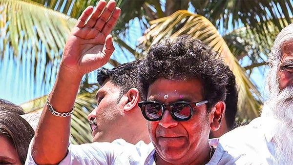 ನಟ ಶಿವರಾಜ್​ಕುಮಾರ್ ಅಬ್ಬರದ ಪ್ರಚಾರ: ಒಬ್ಬ ಮಾಜಿ CM ಗೆದ್ರು, ಮತ್ತೊಬ್ಬರು ಮಕಾಡೆ ಮಲಗಿದ್ರು..!