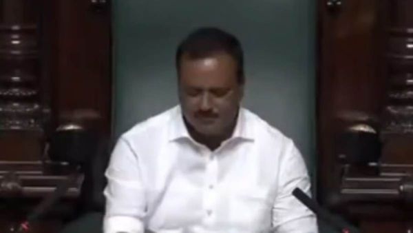ಕರ್ನಾಟಕ ರಾಜಕೀಯ ಇತಿಹಾಸದಲ್ಲಿ ಮೊಟ್ಟ ಮೊದಲ ಬಾರಿಗೆ ಸ್ಪೀಕರ್‌ ಸ್ಥಾನದಲ್ಲಿ ಕೂತ ಮುಸ್ಲಿಂ ಯುಟಿ ಖಾದರ್