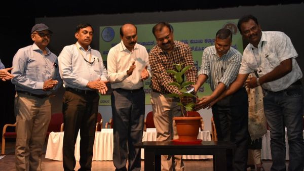 ಕುತೂಹಲಕ್ಕಾಗಿ ಸೇವನೆ ಮಾಡುವುದು ಚಟವಾಗುತ್ತದೆ: ವಿದ್ಯಾರ್ಥಿಗಳಿಗೆ ತಂಬಾಕು ಸೇವನೆಯ ದುಷ್ಪರಿಣಾಮಗಳ ಜಾಗೃತಿ