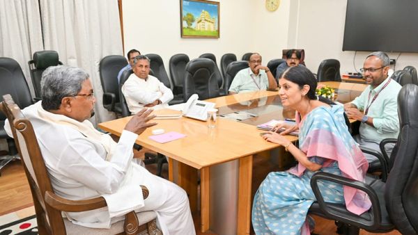 ಅಕ್ಕಿ ಸಿಗಲಿಲ್ಲವೆಂದರೆ ರಾಗಿ, ಜೋಳ ನೀಡಿ: ಕೃಷಿ ಅರ್ಥಶಾಸ್ತ್ರಜ್ಞ