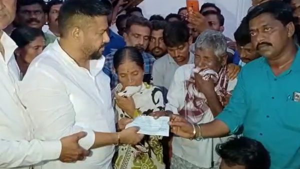 T Narasipura Accident: ಸಿಎಂ ಪರಿಹಾರ ನಿಧಿಯಿಂದ ಮೃತರ ಕುಟುಂಬಸ್ಥರಿಗೆ ತಲಾ 2 ಲಕ್ಷ ರೂ. ಚೆಕ್‌ ವಿತರಣೆ