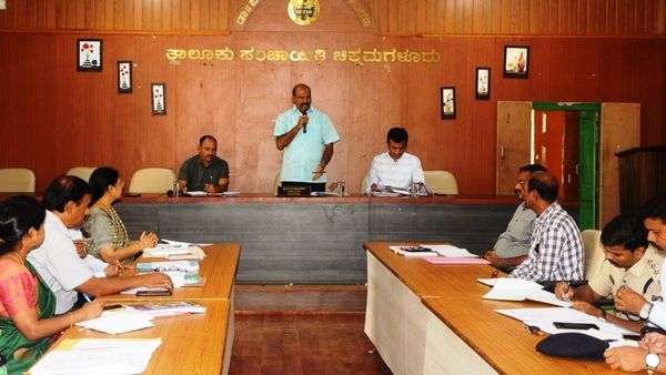 Mansoon rain: ಚಿಕ್ಕಮಗಳೂರಿನಲ್ಲಿ ಪ್ರಾಕೃತಿಕ ಅವಘಡಗಳ ನಿಯಂತ್ರಣ ಕುರಿತು ಸಭೆ, ಮುಂಜಾಗ್ರತಾ ಕ್ರಮಗಳ ವಿವರ ಇಲ್ಲಿದೆ