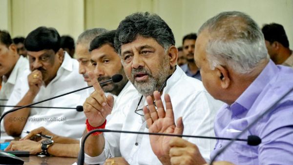 ಅಕ್ಕಿ ಹುಳ ಹಿಡಿಯುತ್ತಿದ್ದರೂ ಕನ್ನಡಿಗರಿಗೆ ನೀಡಲು ತಯಾರಾಗದ ಕೇಂದ್ರದ ಬಿಜೆಪಿ ಸರ್ಕಾರ: ಡಿಕೆಶಿ ಗಂಭೀರ ಆರೋಪ