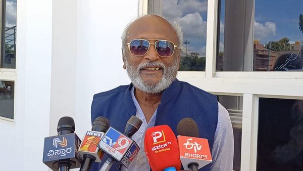 ಯಾರ ಲೇಖನಕ್ಕೆ ಹೆಚ್ಚಾಗಿ ಬೆದರಿಕೆ ಕರೆಗಳು ಬರುತ್ತವೆಯೋ ಆತನೇ ನಿಜವಾದ ಲೇಖಕ: ಬಿಜೆಪಿಗೆ ತಿವಿದ ಕುಂ.ವೀರಭದ್ರಪ್ಪ