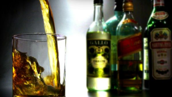 ಮದ್ಯದ ಬೆಲೆಯನ್ನು ಕಡಿಮೆ ಮಾಡುವಂತೆ ಮುಖ್ಯಮಂತ್ರಿ, ಅಬಕಾರಿ ಸಚಿವರಿಗೆ ಪತ್ರ