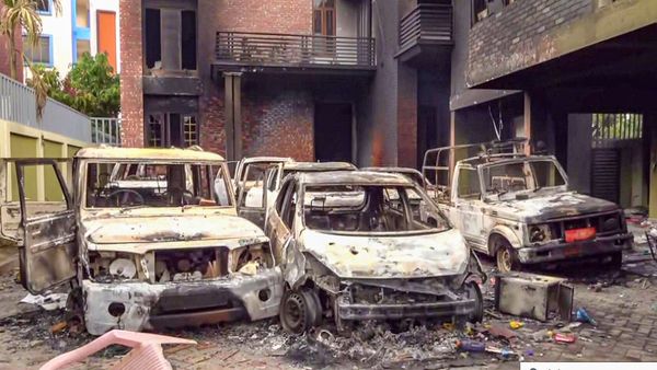 Manipur violence: ಮನೆ ಸುಟ್ಟ ಸುದ್ದಿ ಕೇಳಿ ತಮ್ಮದೇ ಆಡಳಿತದ ವಿರುದ್ಧ ಕೇಂದ್ರ ಸಚಿವರ ಆಕ್ರೋಶ