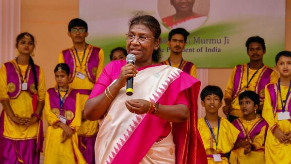 ರಾಷ್ಟ್ರಪತಿ ದ್ರೌಪದಿ ಮುರ್ಮು ಮಹಿಳಾ ಸಬಲೀಕರಣದ ಸಂಕೇತ: ಯೋಗಿ ಆದಿತ್ಯನಾಥ್‌