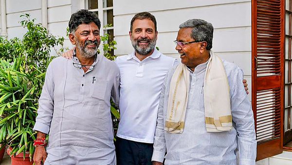 40% ಕಮಿಷನ್‌ ಆರೋಪ: ಮಾನನಷ್ಟ ಮೊಕದ್ದಮೆಯಲ್ಲಿ ರಾಹುಲ್ ಗಾಂಧಿ, ಸಿದ್ದರಾಮಯ್ಯ, ಡಿಕೆ ಶಿವಕುಮಾರ್‌ಗೆ ಸಮನ್ಸ್