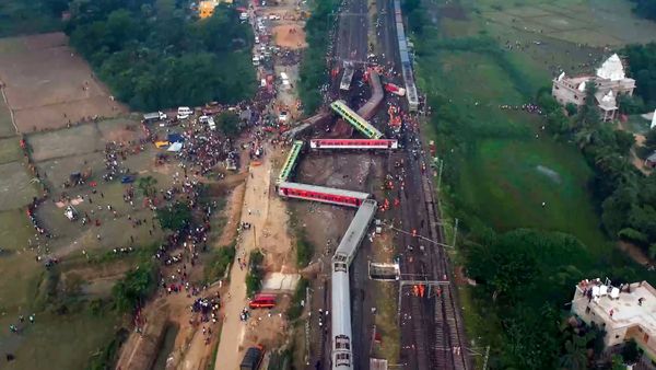 Train Accident: ರೈಲು ದುರಂತಕ್ಕೆ 'ಕೋಮು ಬಣ್ಣ' ನೀಡುವವರ ವಿರುದ್ಧ ಒಡಿಶಾ ಪೊಲೀಸರ ಕಿಡಿ