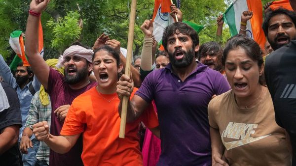 Wrestlers protest: ಕುಸ್ತಿಪಟುಗಳ ಪ್ರತಿಭಟನೆಗೆ ಮಹತ್ವದ ತಿರುವು ನೀಡಲಿದೆ ಇಂದಿನ ಮಹಾಪಂಚಾಯತ್!