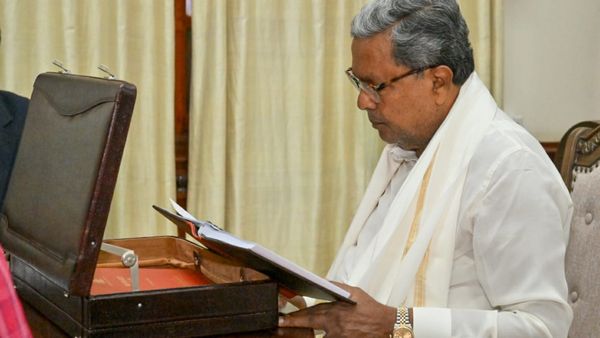 7th Pay Commission; ಬಜೆಟ್ ಬಳಿಕ ಸರ್ಕಾರಿ ನೌಕರರ ಕಳವಳವೇನು?