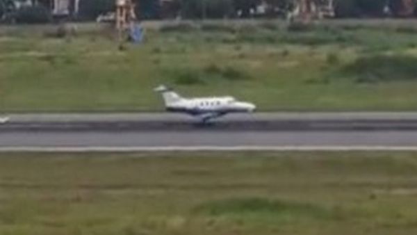 ಬೆಳಂಬೆಳಗ್ಗೆ ಎಚ್‌ಎಎಲ್ ವಿಮಾನ ನಿಲ್ದಾಣದಲ್ಲಿ ವಿಮಾನ ತುರ್ತು ಭೂಸ್ಪರ್ಶ!