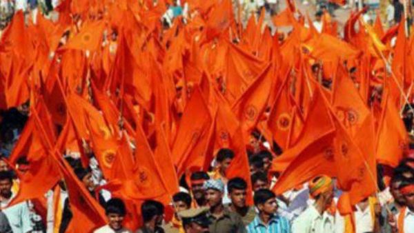 ಮಂಗಳೂರಿನಲ್ಲಿ ನೈತಿಕ ಪೊಲೀಸ್ ​ಗಿರಿ: ಭಜರಂಗದಳ ಕಾರ್ಯಕರ್ತರಿಗೆ ಗಡಿಪಾರಿನ ನೋಟಿಸ್