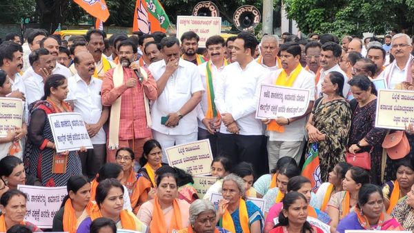 BJP Protests: ಶಾಸಕರ ಅಮಾನತು, ಐಎಎಸ್ ಅಧಿಕಾರಿಗಳ ದುರ್ಬಳಕೆ; ಸರ್ಕಾರದ ವಿರುದ್ದ ರಾಜ್ಯಾದ್ಯಂತ ಬಿಜೆಪಿ ಪ್ರತಿಭಟನೆ