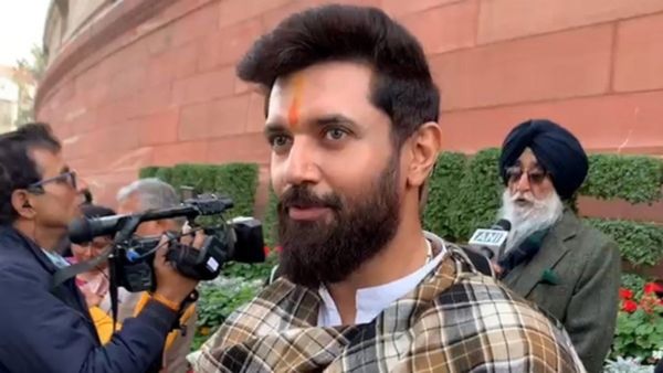 Lok Sabha Election 2024: ಅಮಿತ್ ಶಾ ಭೇಟಿಯಾದ ಕೆಲವೇ ಗಂಟೆಗಳಲ್ಲಿ ಎನ್‌ಡಿಎ ಸೇರಿದ ಚಿರಾಗ್ ಪಾಸ್ವಾನ್!