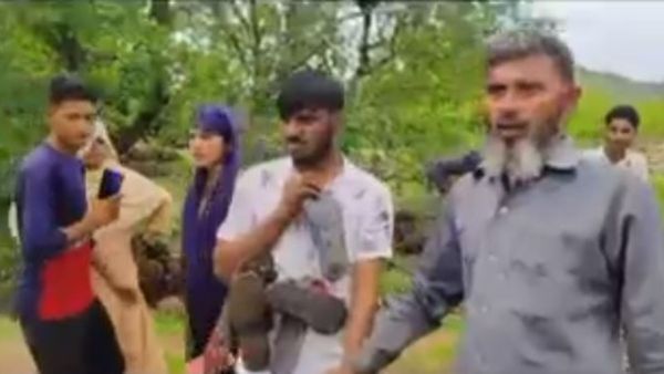 ಮಧ್ಯಪ್ರದೇಶದಲ್ಲಿ ದಲಿತರಿಗೆ ಮಲ ತಿನ್ನಿಸಿ ಹೀನ ಕೃತ್ಯ: 7 ಮಂದಿ ಬಂಧನ, ಆರೋಪಿಗಳ ಮನೆ ನೆಲಸಮ