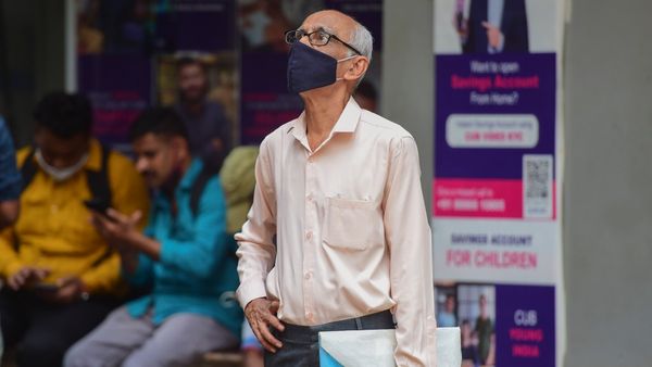 ಕೈತುಂಬಾ ಕಾಸು.. ಬಂಡಾವಳ ಮಾರುಕಟ್ಟೆಯಲ್ಲಿ ಇವರೇ ಬಾಸು!