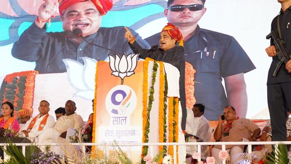 1 ಲೀಟರ್‌ ಪೆಟ್ರೋಲ್ ಬೆಲೆ 15 ರೂಪಾಯಿ, ಆದರೆ: ಕೇಂದ್ರ ಸಚಿವ ನಿತಿನ್ ಗಡ್ಕರಿ