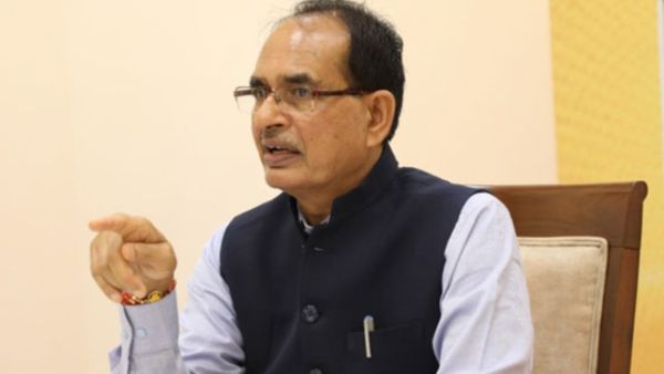 Madhya Pradesh: ದಸ್ಮತ್ ರಾವತ್ ಪಾದ ತೊಳೆದ ಸಿಎಂ ಶಿವರಾಜ್ ಸಿಂಗ್ ಚೌಹಾಣ್