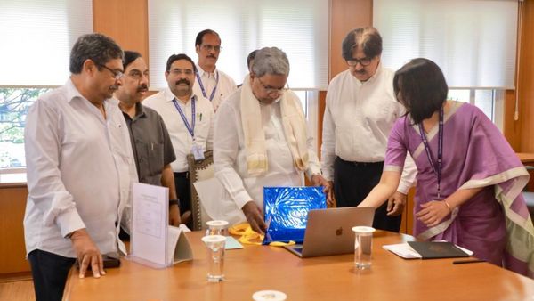 ಇನ್ನು ಮುಂದೆ ರಾಜ್ಯದ ಶಾಲಾ-ಕಾಲೇಜುಗಳಲ್ಲಿ ಎಲೆಕ್ಷನ್‌ ಕ್ಲಬ್‌ಗಳು: ಮಹತ್ವ, ಉದ್ದೇಶ ತಿಳಿಯಿರಿ