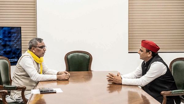 ಅಖಿಲೇಶ್ ಬಿಟ್ಟು ಎನ್‌ಡಿಎ ಮೈತ್ರಿ ಕೂಟ ಸೇರಿದ ಓಪಿ ರಾಜ್‌ಭರ್!