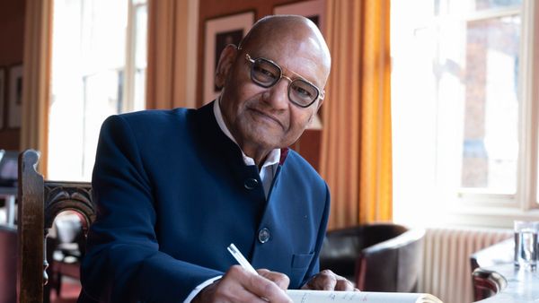 ಕಾಲೇಜು ಮೆಟ್ಟಿಲು ಹತ್ತದ ಬಿಹಾರದ ಈ ವ್ಯಕ್ತಿ ಈಗ 16,000 ಕೋಟಿ ರೂ. ಕಂಪೆನಿ ಮಾಲೀಕ